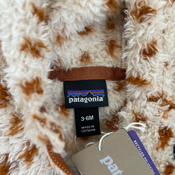 Patagonia Baby Furry Friends Hoody, Size 3-6M. - Picture 3 of 8